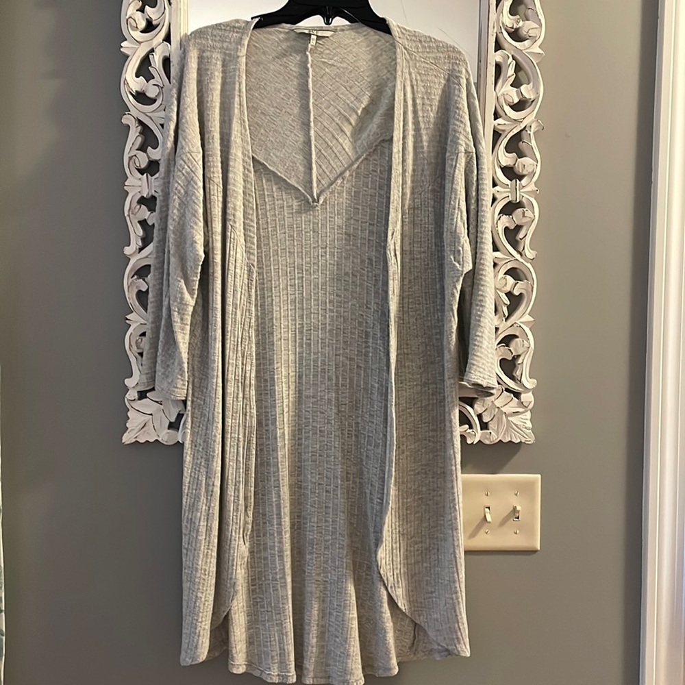 BKE gray duster